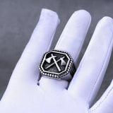 Anillo de hachas vikingas
